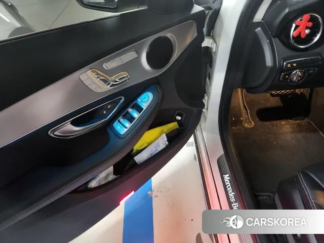 Mercedes-Benz C-Class W205 id 3440069 из Кореи 8