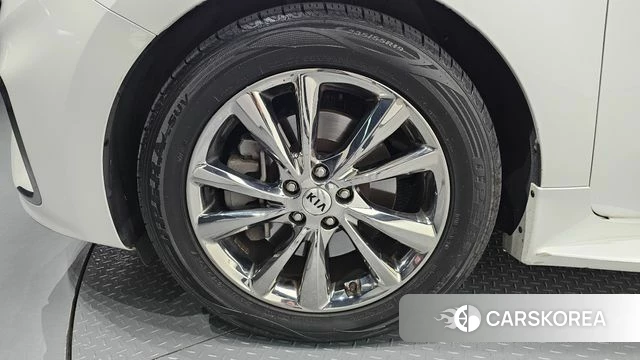 Kia The New Carnival id 4568707 из Кореи 15