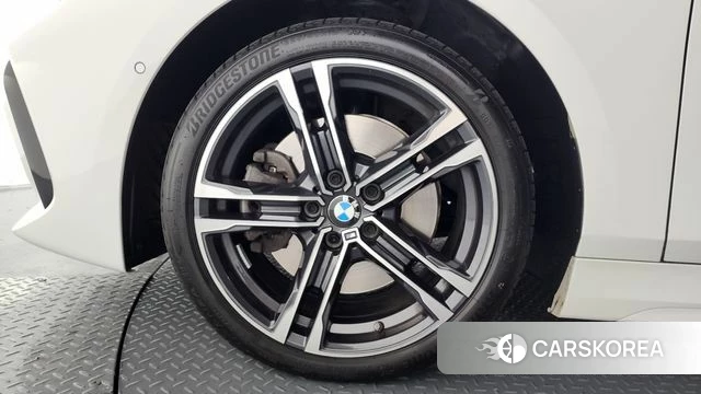 BMW 1 Series (F40) id 4017323 из Кореи 15