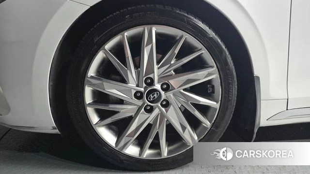 Hyundai The New Grandeur IG id 4496124 из Кореи 33