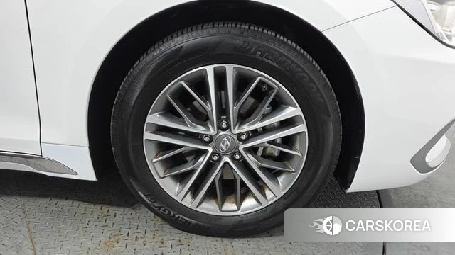 Hyundai Grandeur IG id 3873938 из Кореи 15
