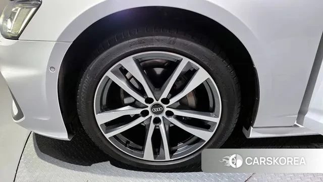 Audi A6 (C8) id 3472578 из Кореи 15