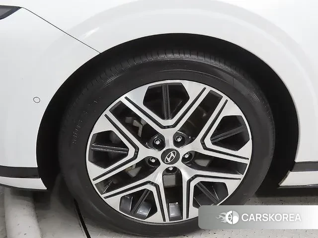 Hyundai Grandeur (GN7) id 3690333 из Кореи 15