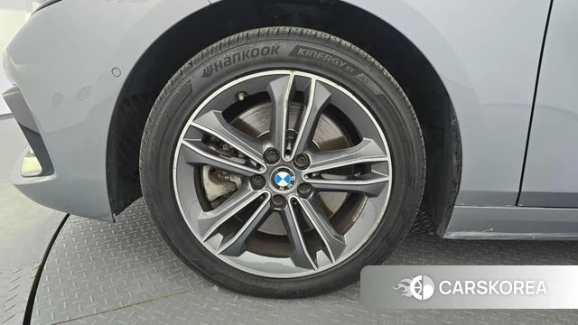 BMW 1 Series (F40) id 4618863 из Кореи 25