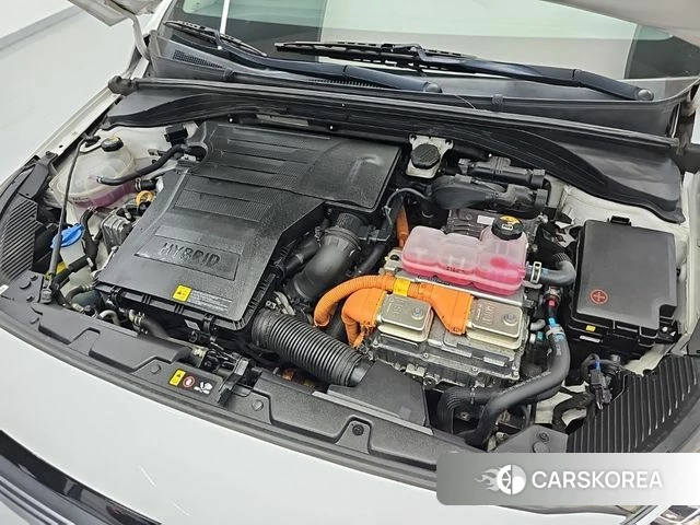 Hyundai Ionic Hybrid id 4581951 из Кореи 14