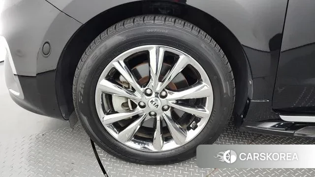 Kia The New Carnival id 3024743 из Кореи 15