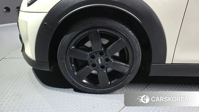 Mini Cooper S Convertible id 4316495 из Кореи 25