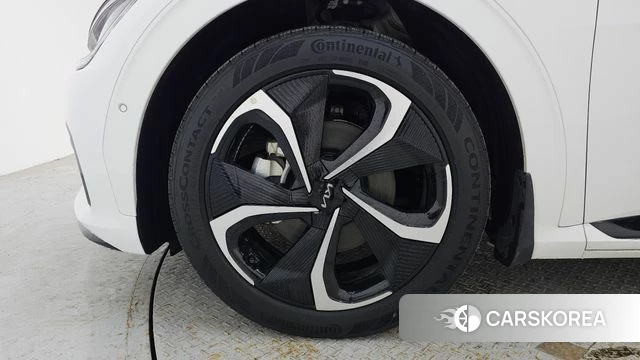 Kia EV6 id 3891513 из Кореи 15