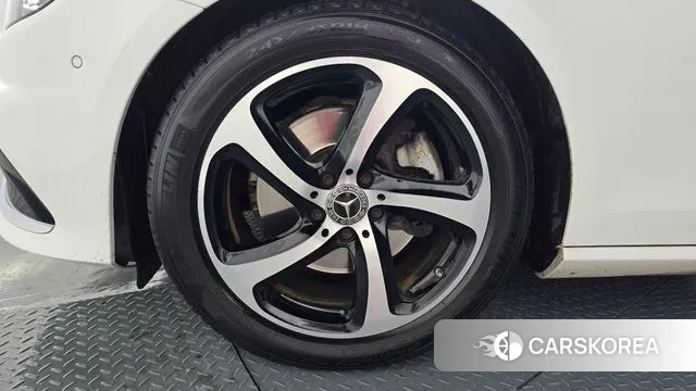 Mercedes-Benz E-Class W213 id 3509239 из Кореи 15