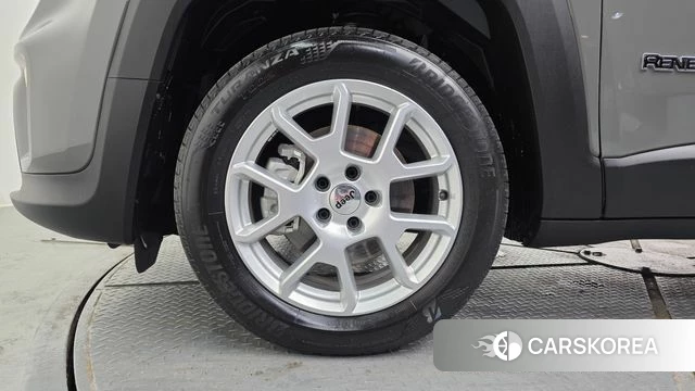 Jeep Renegade id 4541053 из Кореи 27