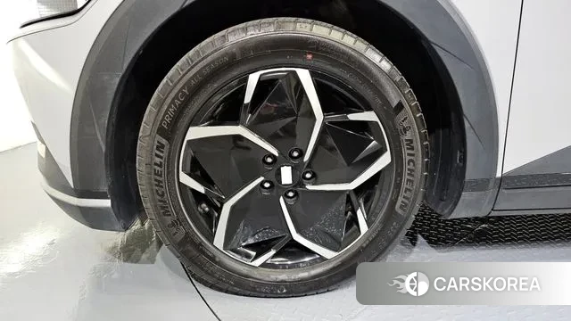 Hyundai Ionic 5 id 3290441 из Кореи 15