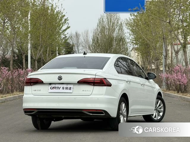 Volkswagen Bora id 4298190 из Китая 22
