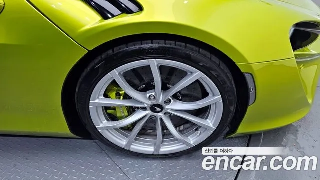 McLaren Artura id 2867752 из Кореи 15