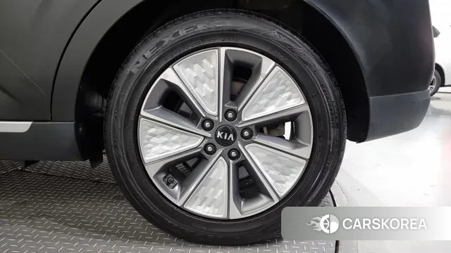 Kia Soul EV id 3203544 из Кореи 15