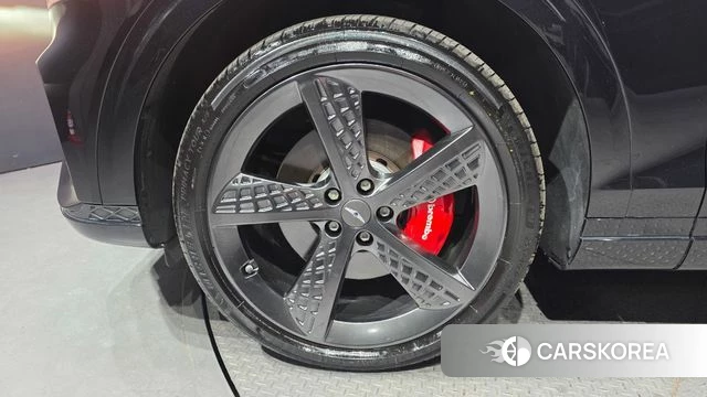 Genesis GV70 id 3840126 из Кореи 15