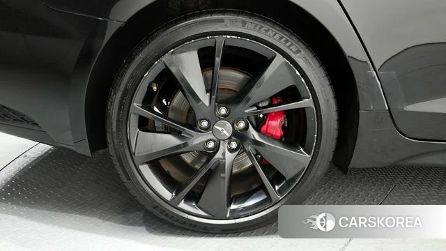 Genesis The New G70 id 4195000 из Кореи 33