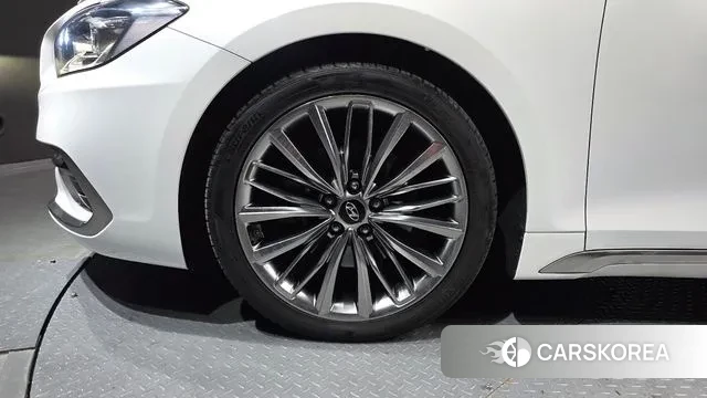 Hyundai Grandeur IG id 3687504 из Кореи 15