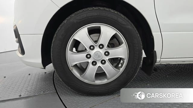 Hyundai The New Grand Starex id 4526008 из Кореи 15