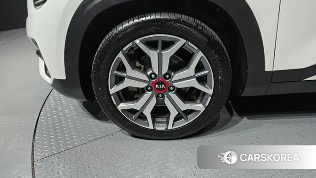 Kia Seltos id 4750919 из Кореи 28