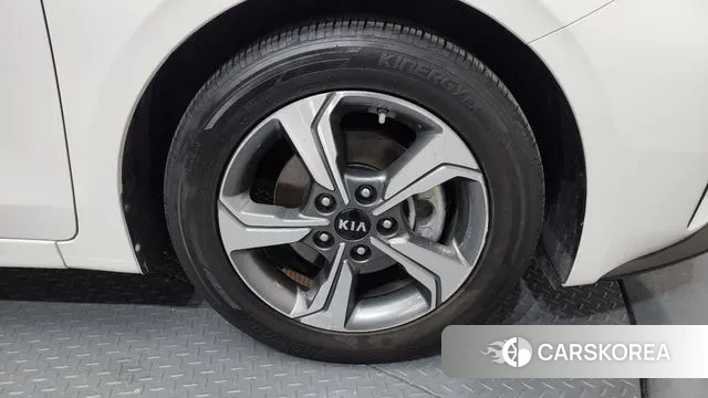 Kia Come New K3 id 3474264 из Кореи 15