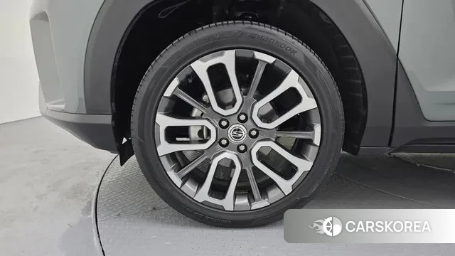 Ssangyong Torres id 3503100 из Кореи 15