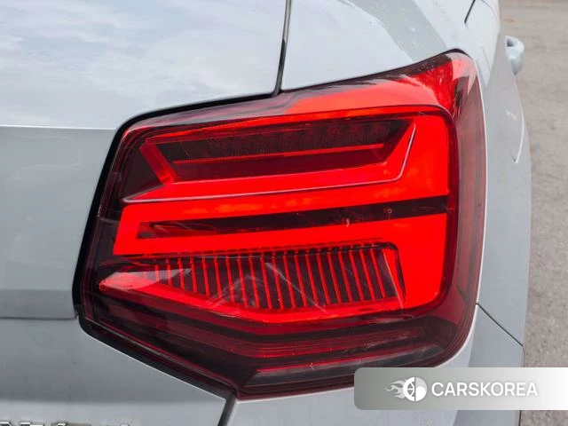 Audi Q2L id 4274459 из Китая 16