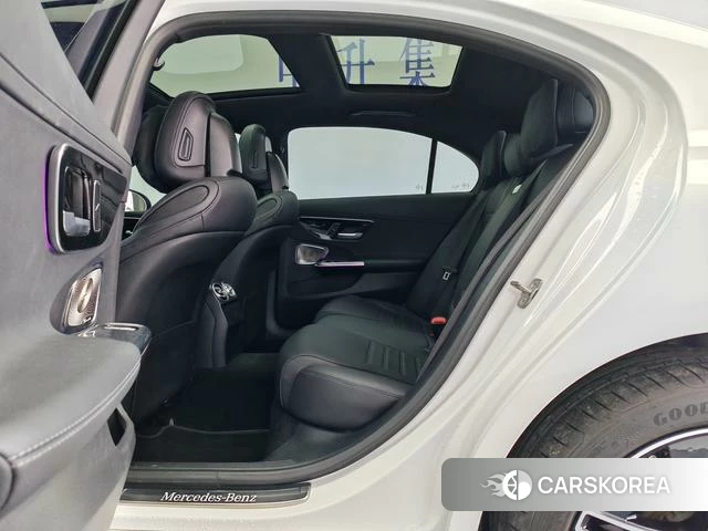 Mercedes-Benz Class C id 4353381 из Китая 14