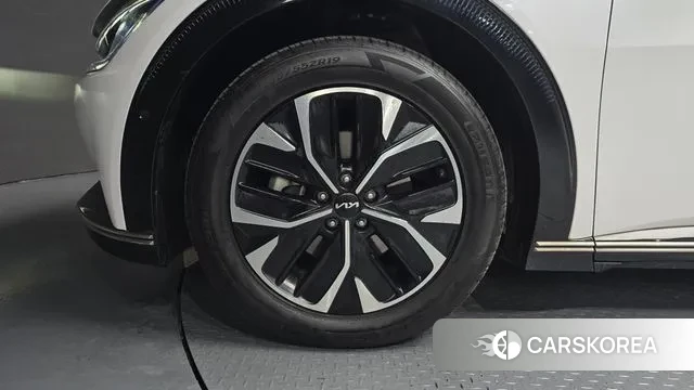 Kia EV6 id 3560897 из Кореи 15