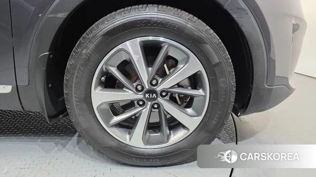 Kia The New Sorento id 4502701 из Кореи 26