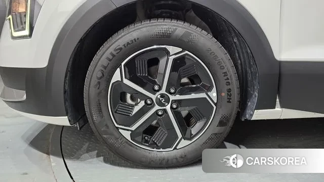 Kia Di Ol Nu Niro id 3036245 из Кореи 15