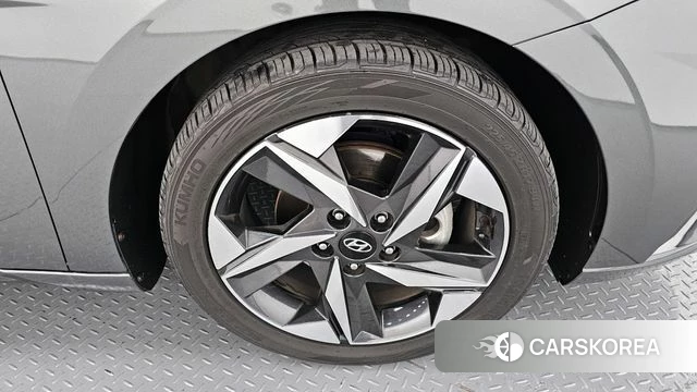 Hyundai Avante (CN7) id 3813220 из Кореи 15