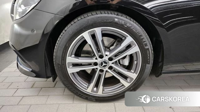 Mercedes-Benz E-Class W213 id 4360632 из Кореи 27