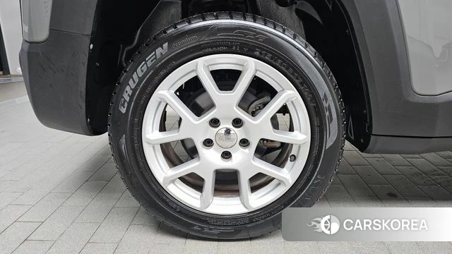 Jeep Renegade id 4429291 из Кореи 26