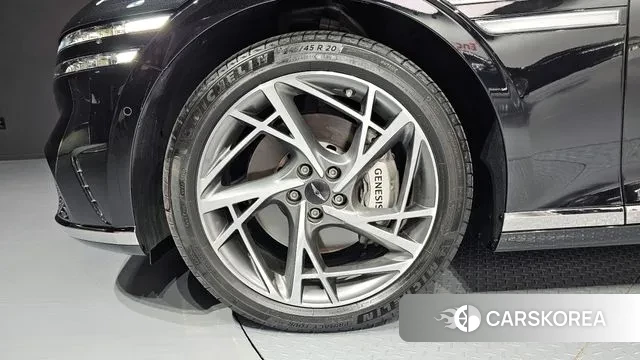 Genesis G90 (RS4) id 2989388 из Кореи 15