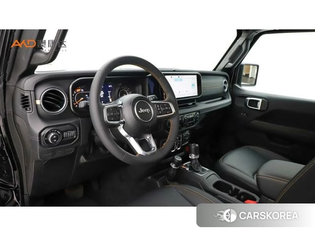 Jeep Wrangler 2025 Черный из Китая, фото 5