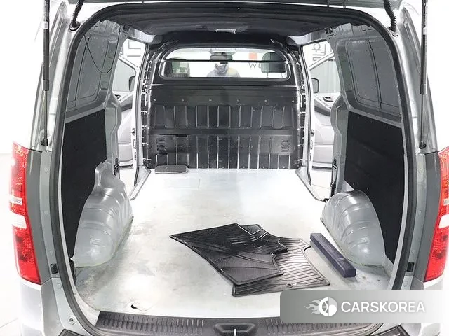 Hyundai The New Grand Starex id 3578834 из Кореи 15