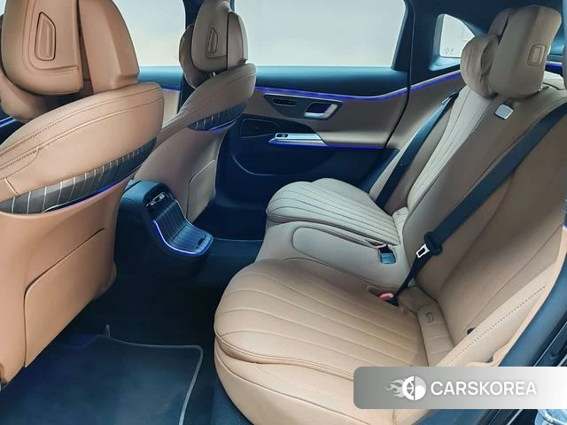 Mercedes-Benz E-class PHEV id 4264954 из Китая 14