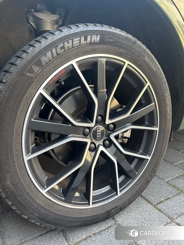 Audi Q5 (FY) 2024 Светло-зеленый из Кореи, фото 5