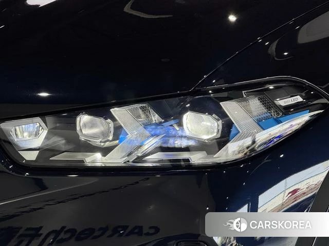 BMW X6 id 4257297 из Китая 31