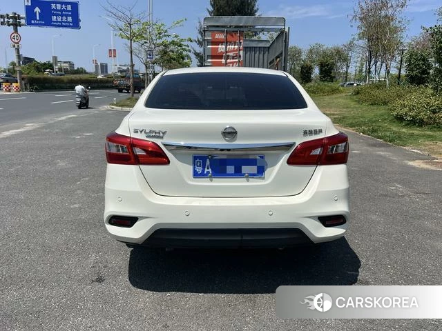 Nissan Xuan Yi 2023 Белый из Китая, фото 5