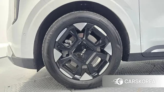 Kia The New Carnival 4th Generation id 3512290 из Кореи 15