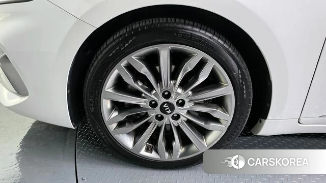 Kia K7 Premier id 3843783 из Кореи 15