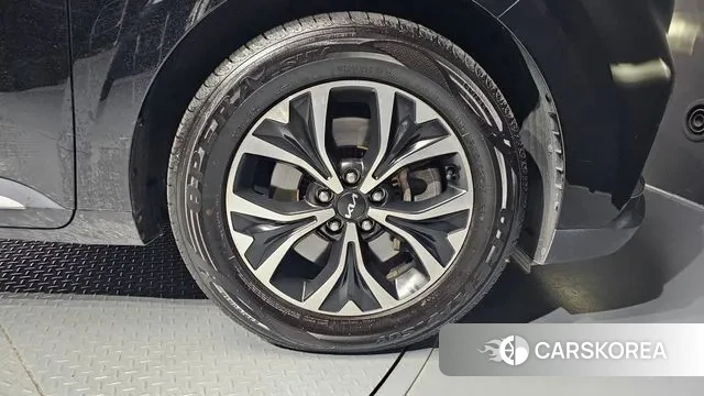 Kia Carnival 4th generation id 3398989 из Кореи 15