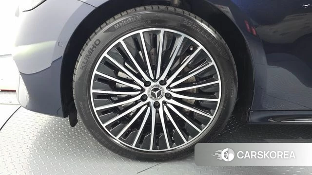 Mercedes-Benz E-Class W214 id 4248442 из Кореи 28