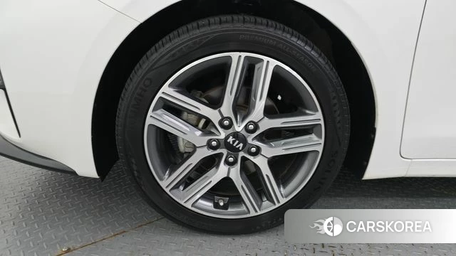 Kia Come New K3 id 4637943 из Кореи 29