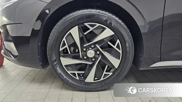 Hyundai The New Grandeur IG Hybrid id 3023456 из Кореи 15