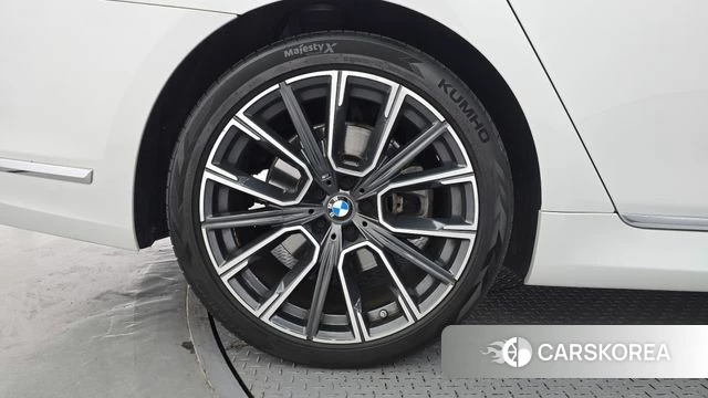 BMW 7 Series (G11) id 4519675 из Кореи 15
