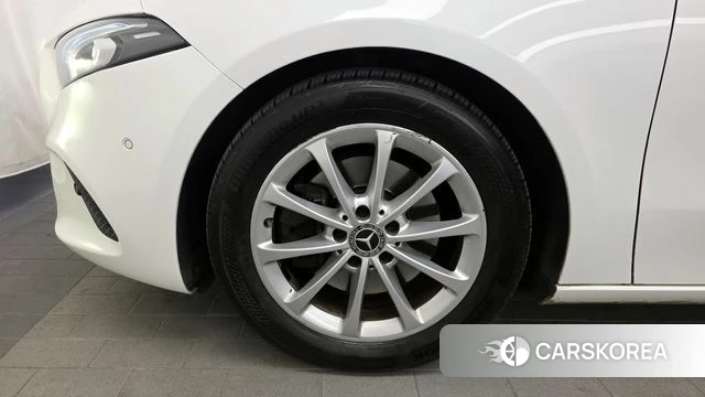 Mercedes-Benz A-Class W177 id 4187773 из Кореи 15