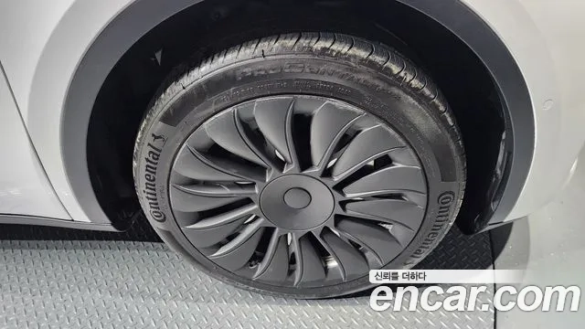 Tesla Model Y id 2906294 из Кореи 15