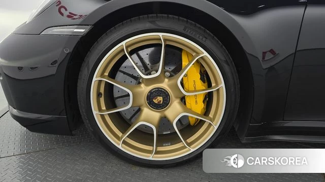 Porsche 911(992) id 4444735 из Кореи 26